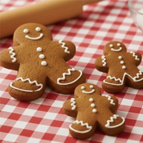 Комплект кутери с ежектор "Джинджифилово човече" - 3 елемента